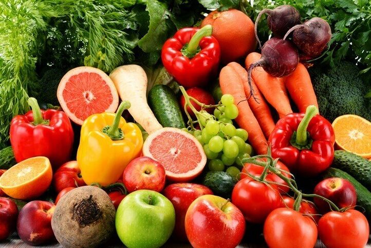 رژیم غذایی روزانه شما برای کاهش وزن می تواند شامل بیشتر سبزیجات و میوه ها باشد